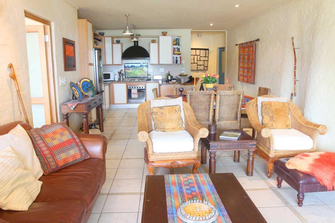 On The Beach Hout Bay Exterior photo