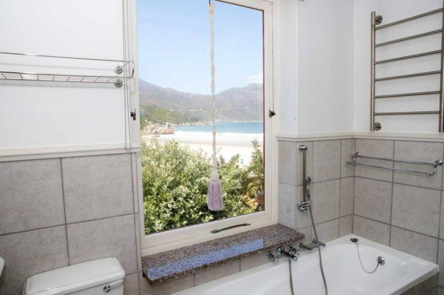 On The Beach Hout Bay Exterior photo